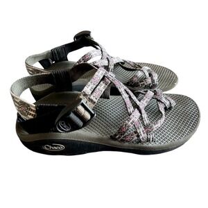 Chaco Women's ZX/2 Dual Strap Classic Sandal, Size 7, Pink & Gray Aztec Print
